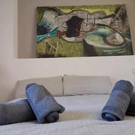 Apartamento Aledanos Apartment *