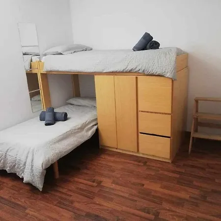 Apartamento Aledanos Apartment Jaca